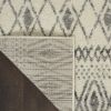 5' X 7' Gray And Ivory Geometric Area Rug