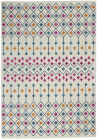 5' X 7' Ivory And Blue Geometric Area Rug