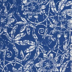 5' X 7' Ivory And Blue Floral Vines Distressed Area Rug